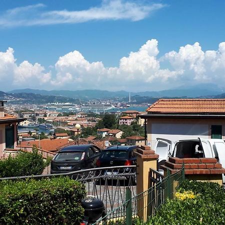 La Casa Di Max Villa La Spezia Exteriör bild